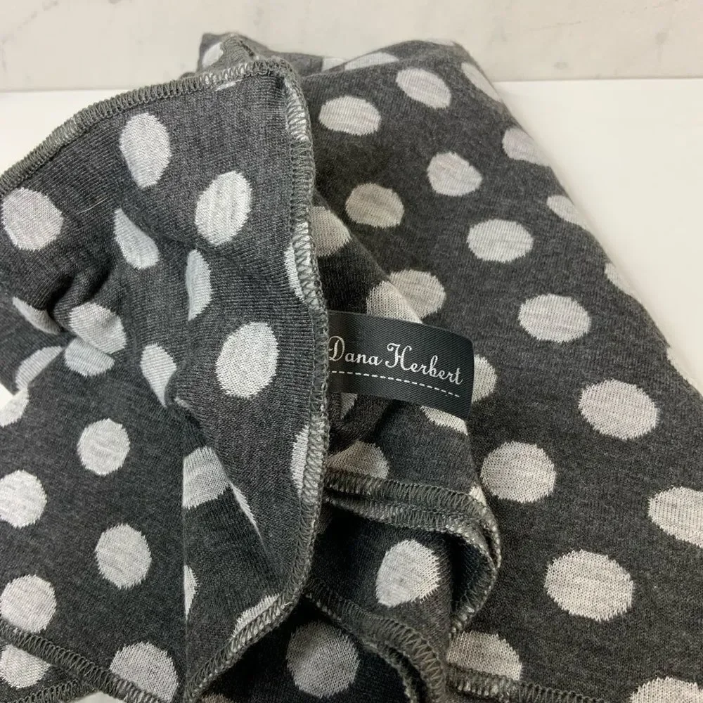 Women’s Dana Herbert scarf